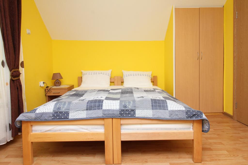 Junior Apartment