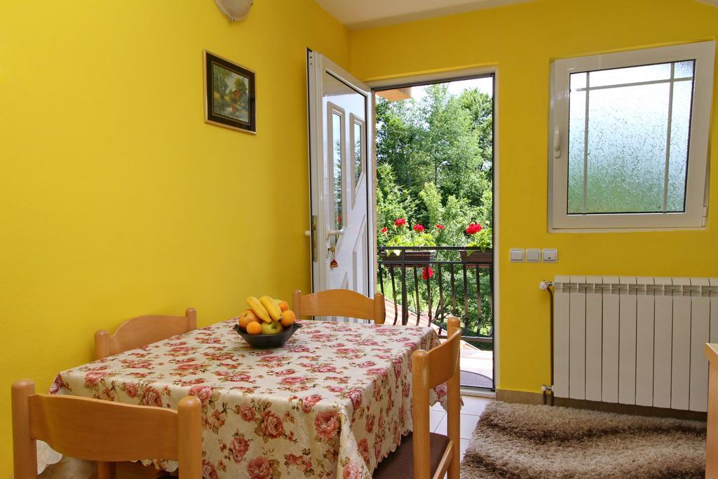 Junior Apartment
